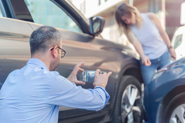 Professional Full Coverage Car Insurance technician working in Elmo, TX